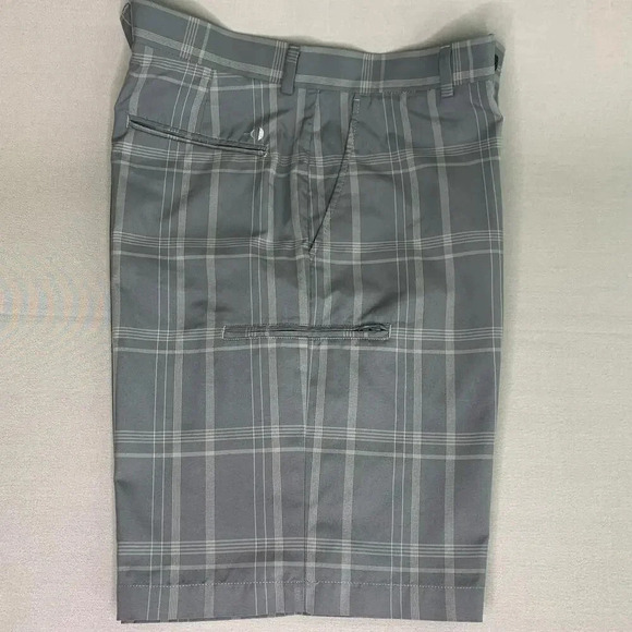 Grand Slam Plaid Bermuda Golf Shorts Lightweight Activewear Size 34 Gray Silver - Picture 3 of 11
